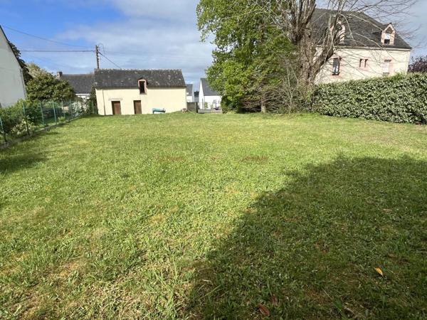 TERRAIN CONSTRUCTIBLE NOYALO CENTRE 660 M²