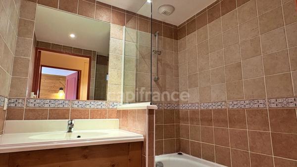 A vendre 2 pièces VILLAREMBERT (73), Votre cocon à la montagne dans une résidence avec piscine et sauna.