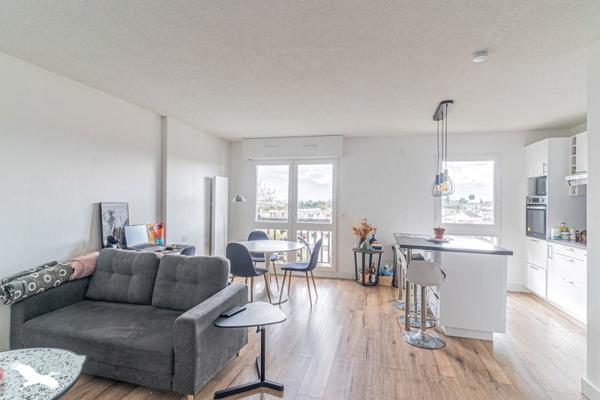 Appartement à vendre |  Bordeaux |  2 pièces | 53 m²