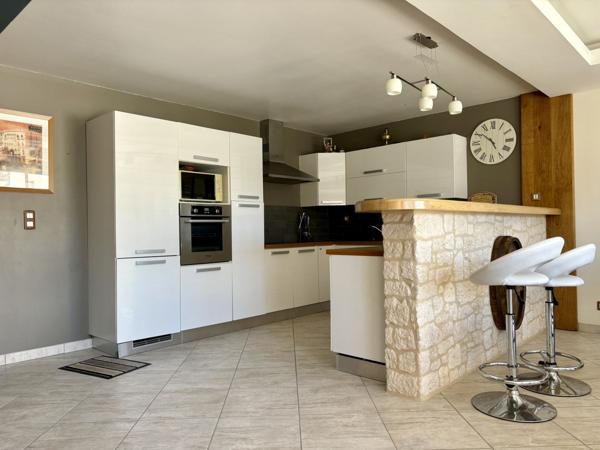 Vente Maison102 m² - 4 Pièces - SAINT GERMAIN SUR AY (50430)