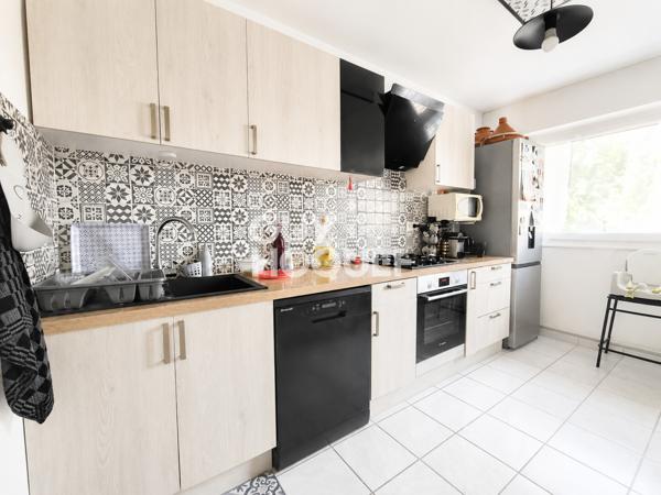 Appartement T3 de 79.04 m² évolutif en T4