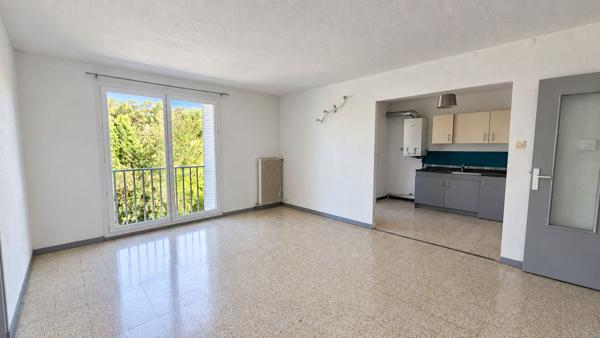 Appartement Nimes 3 pièce(s) 63.01 m2