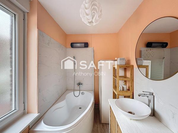 Appartement rénové, 2 chambres, cave