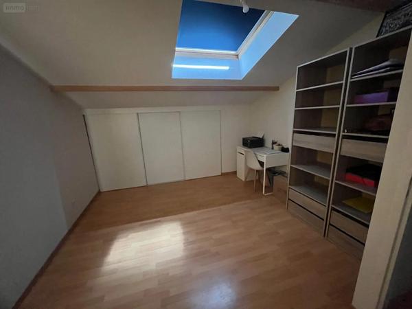 Location - Maison Clermont-Ferrand 63000 6 pièces 128 m 2 395 m 2