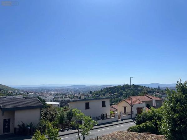 Location - Maison Clermont-Ferrand 63000 6 pièces 128 m 2 395 m 2