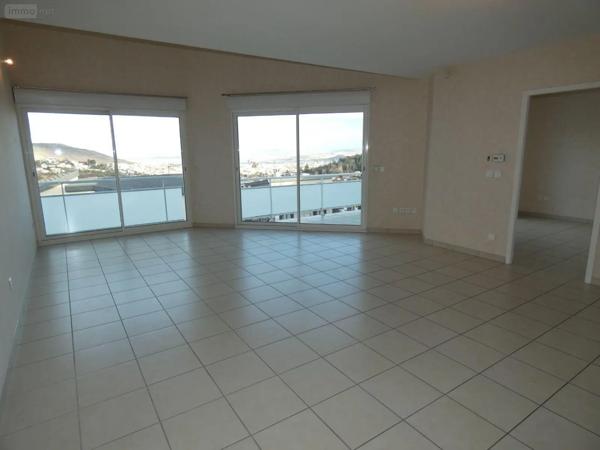 Location - Maison Clermont-Ferrand 63000 6 pièces 128 m 2 395 m 2