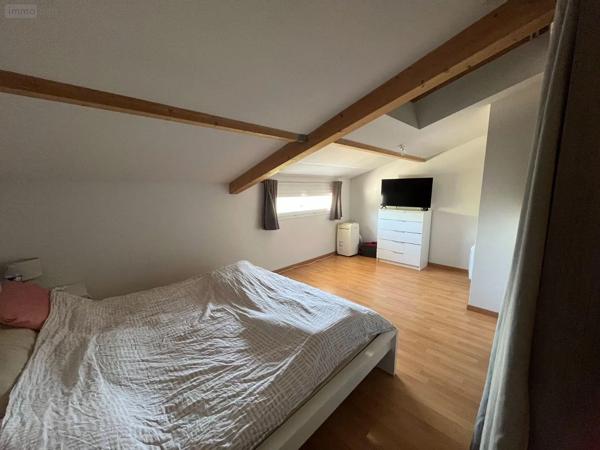 Location - Maison Clermont-Ferrand 63000 6 pièces 128 m 2 395 m 2