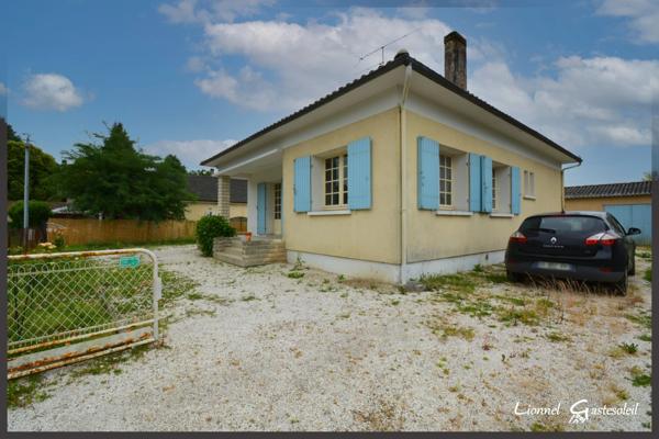 Charmante Maison à vendre de Plain-pied avec Jardin et Garage sur la commune de Gardonne en  Dordogne (24)