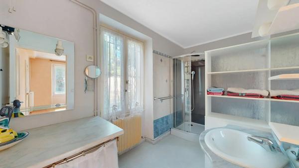 Belle longère de 144m² avec une grange de 90m²