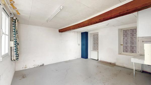 Belle longère de 144m² avec une grange de 90m²