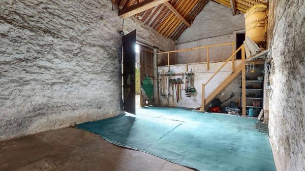 Belle longère de 144m² avec une grange de 90m²