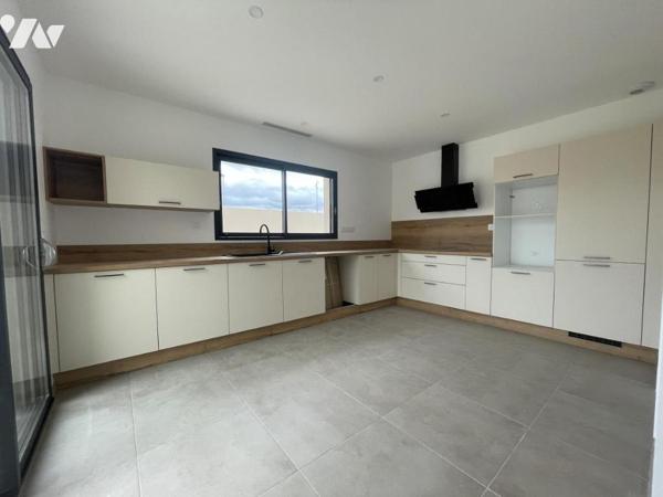 VILLA NEUVE T4 R+1  de 121m² habitables SUR TERRAIN 618m²