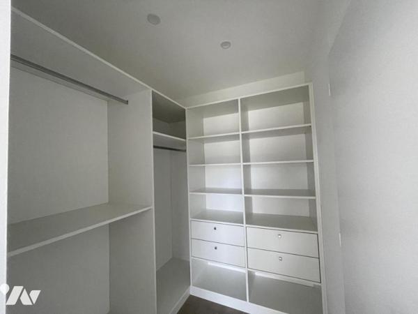 VILLA NEUVE T4 R+1  de 121m² habitables SUR TERRAIN 618m²