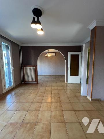 Eybens : Rue Jean Racine