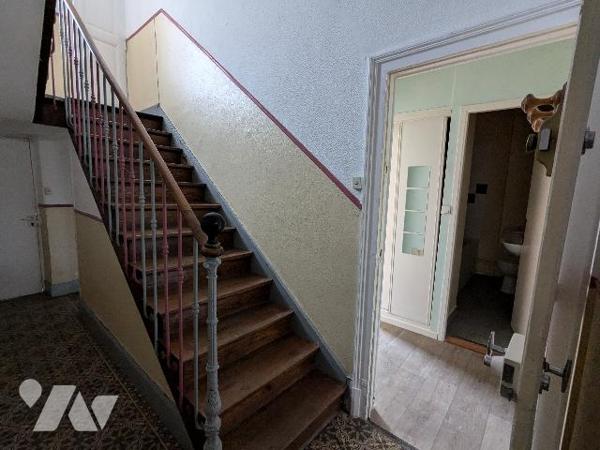 NANCY - IMMEUBLE de 3 T2