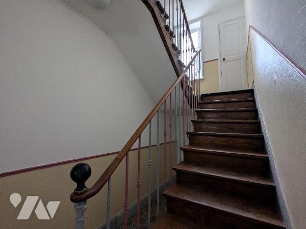 NANCY - IMMEUBLE de 3 T2