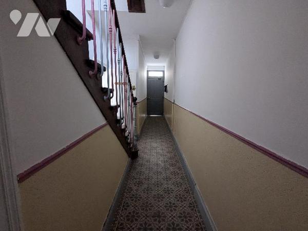 NANCY - IMMEUBLE de 3 T2