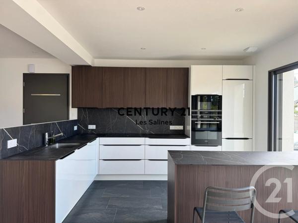 Maison à vendre  5 pièces - 135,40 m 2   GUERANDE  - 44