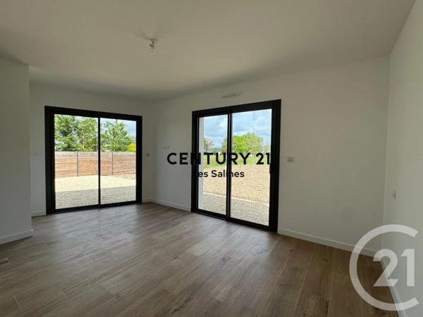 Maison à vendre  5 pièces - 135,40 m 2   GUERANDE  - 44