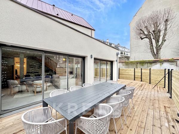 Maison moderne - hyper centre