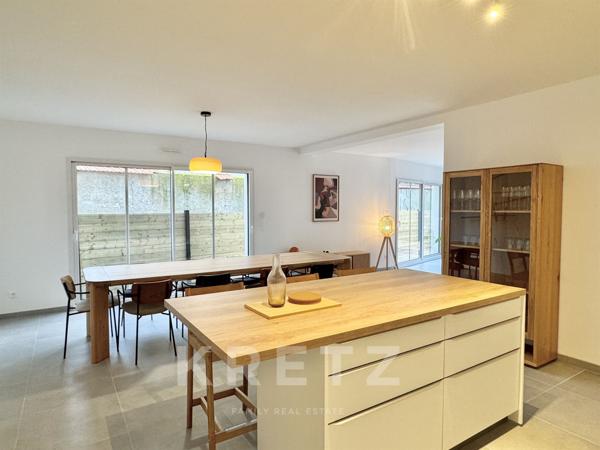 Maison moderne - hyper centre