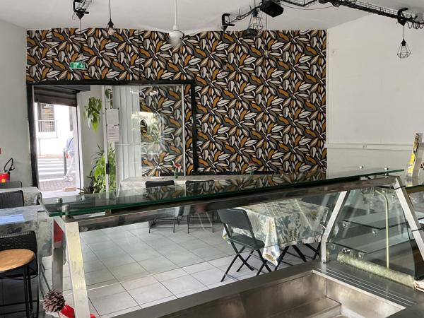 Fonds De Commerce à SAINT-PIERRE, 97410 - 2 pièces 56m²