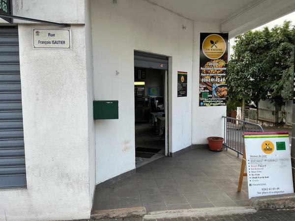 Fonds De Commerce à SAINT-PIERRE, 97410 - 2 pièces 56m²