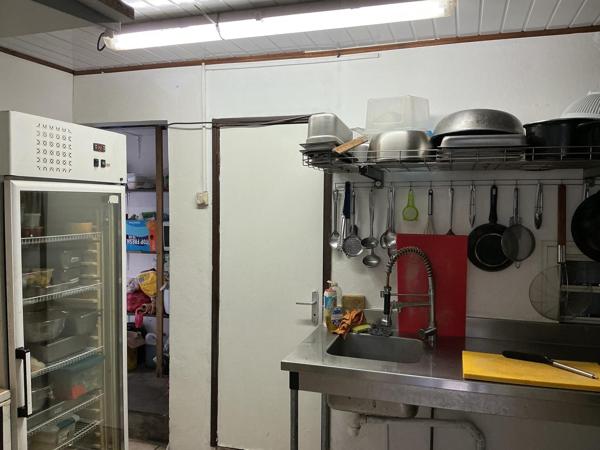 Fonds De Commerce à SAINT-PIERRE, 97410 - 2 pièces 56m²