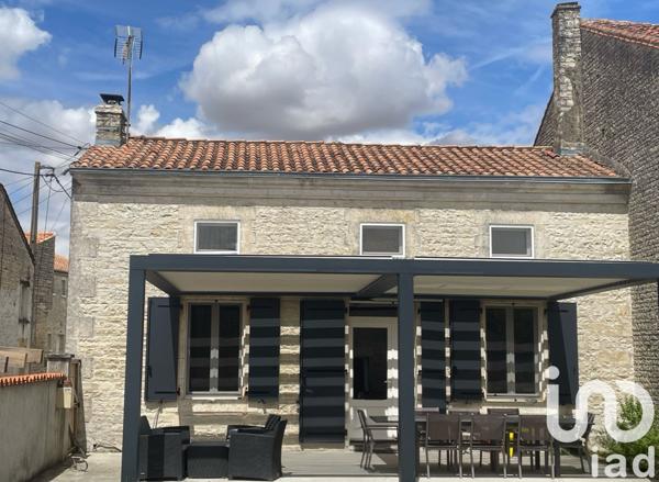 Maison à vendre 7 pièces 140 m² Aigre