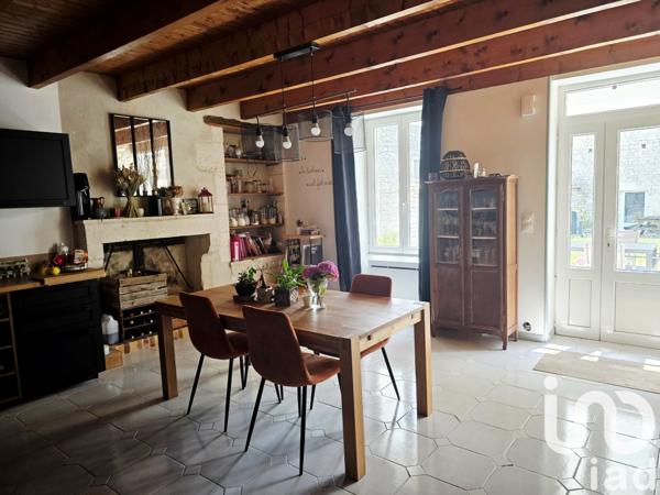 Maison à vendre 7 pièces 140 m² Aigre