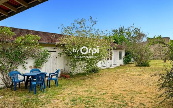 Maison à vendre    6 pièces •  Désertines