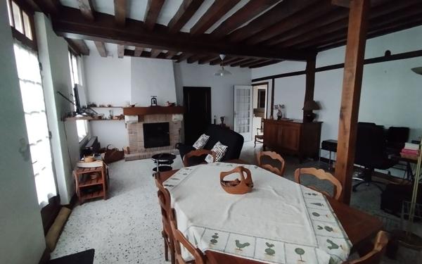 Maison à vendre    4 pièces •  Chaumont-sur-Tharonne