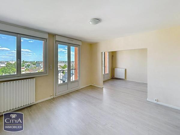 Appartement à vendre 3 pièces 68.39m² Laval (53000)