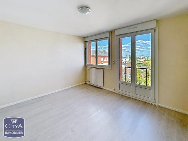 Appartement à vendre 3 pièces 68.39m² Laval (53000)