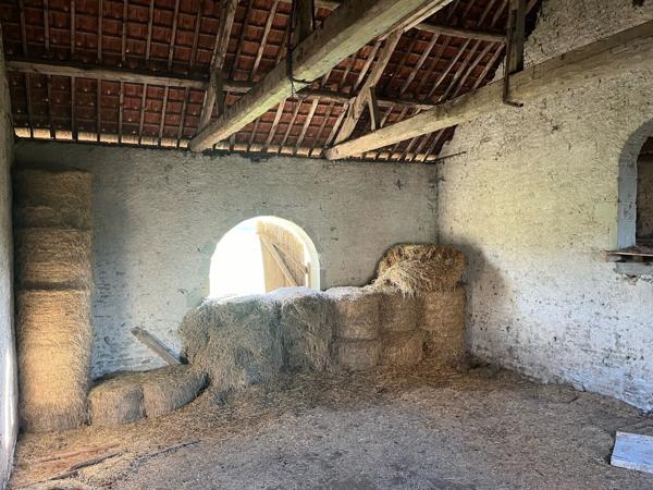 Grange de 350m2 a transformer