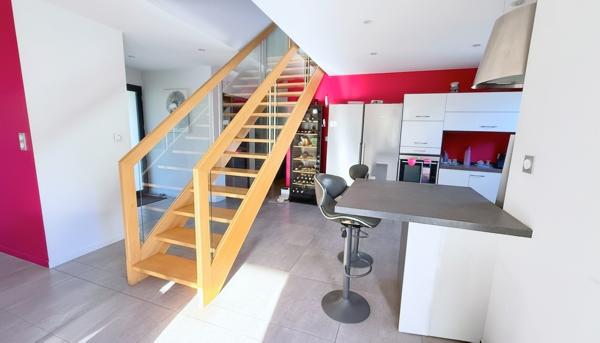 Maison Mauves Sur Loire 8 pièce(s) 287 m2