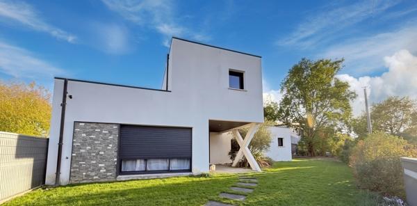 Maison Mauves Sur Loire 8 pièce(s) 287 m2