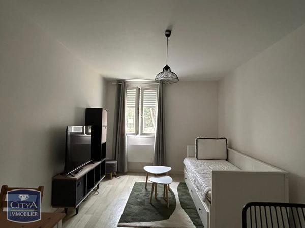 Appartement à louer 1 pièce 24m²