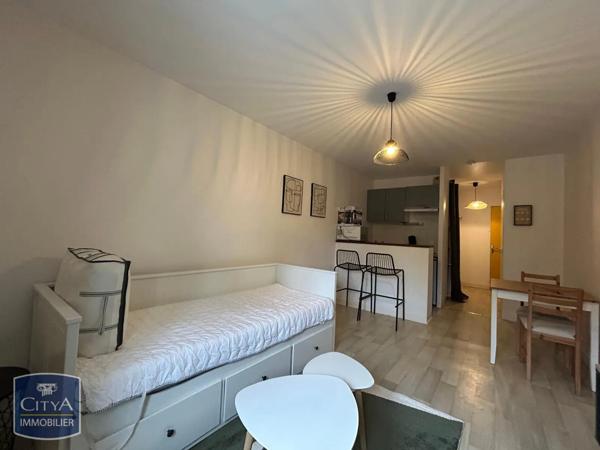 Appartement à louer 1 pièce 24m²