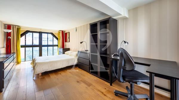 Atelier d'Artiste en Duplex quartier Ternes - 17è Arrondissement - Paris