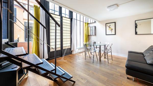 Atelier d'Artiste en Duplex quartier Ternes - 17è Arrondissement - Paris