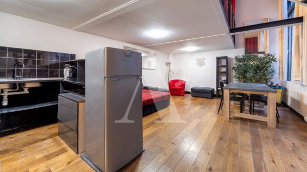 Atelier d'Artiste en Duplex quartier Ternes - 17è Arrondissement - Paris
