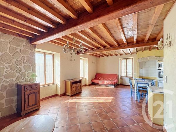 Immeuble à vendre  180 m 2   COURNON D AUVERGNE  - 63