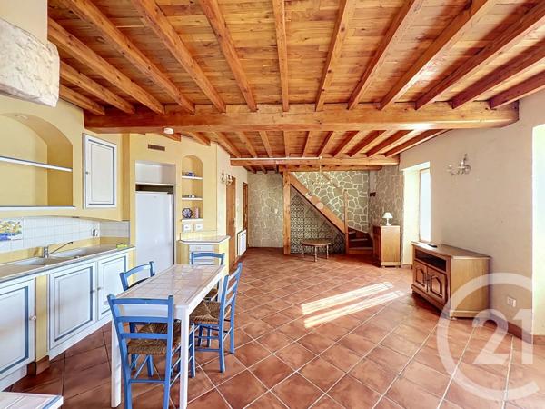 Immeuble à vendre  180 m 2   COURNON D AUVERGNE  - 63