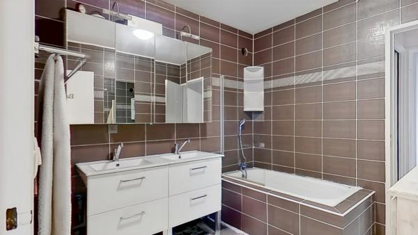 Appartement 5 pièces - 111 m²