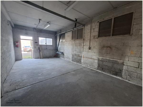À VENDRE – Entrepôt de 990 m² à Contrexéville (Vosges)