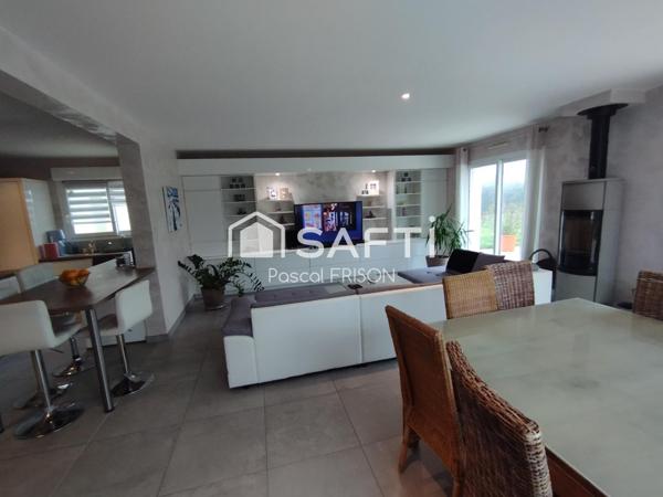 AMBOISE, maison individuelle de 188 m², 08 pièces