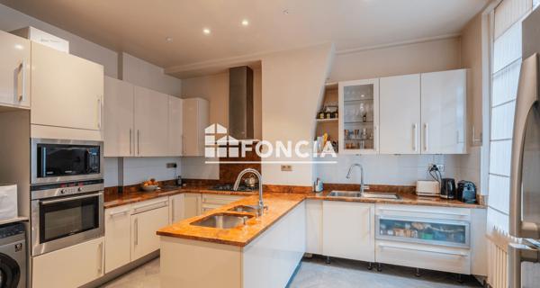 À vendre Appartement 5 pièces 195.03 m² - Paris 75016