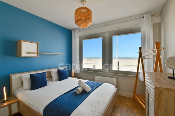 EXCEPTIONNEL FRONT DE MER – BIEN D’EXCEPTION VENDU MEUBLÉ & DÉCORÉ AVEC GARAGE