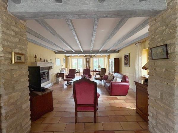 Maison 6 pièce(s) 3 chambre(s) 180 m²